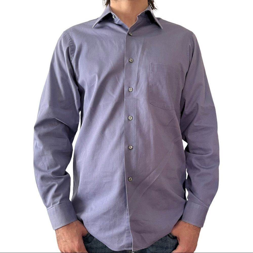 Van Heusen Button down Dress Shirt Size M